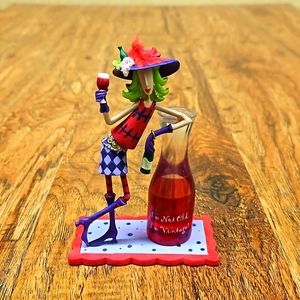 Dolly Mama's Dazzling Divas "I'm not old, I'm vintage"